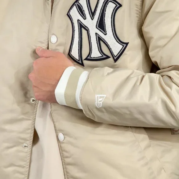 New Era New York Yankees Satin Varsity Jacket 2009 World Series Patch Men's - Picture 8 of 10